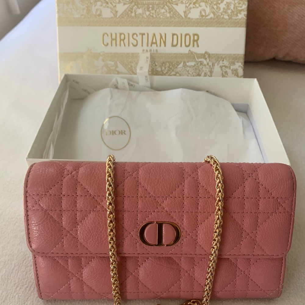 ♦️Dior Authentic Caro Long Cannage Flap Signature Leather Wallet